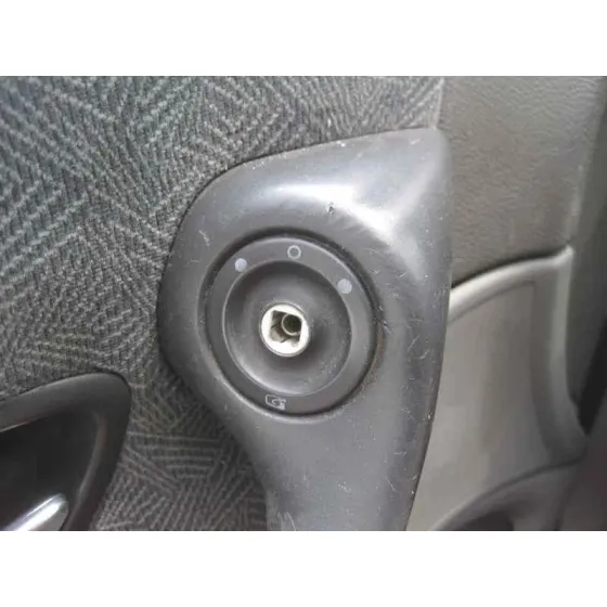 RENAULT LAGUNA II (BG0) '2001 AUTHENTIQUE PLATA