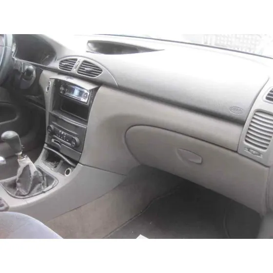 RENAULT LAGUNA II (BG0) '2001 AUTHENTIQUE PLATA