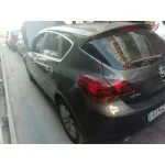 OPEL ASTRA J LIM. OPEL ASTRA J LIM. '2011 COSMO GRIS 2009