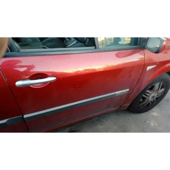RENAULT SCENIC II '2003 1.9 DCI DIESEL ROJO