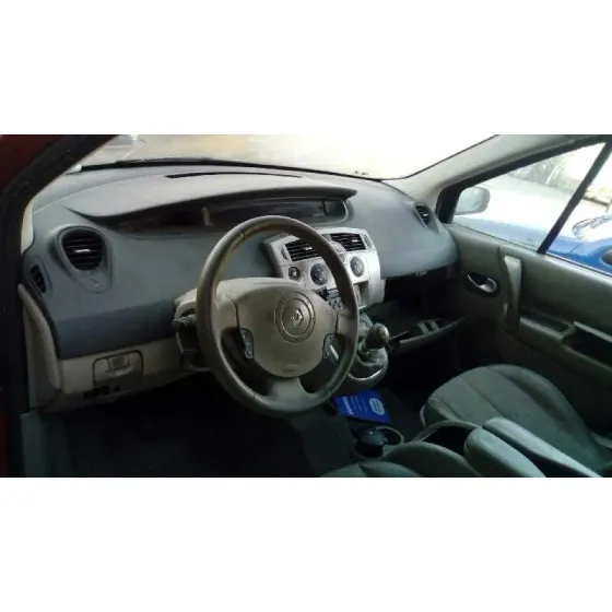 RENAULT SCENIC II '2003 1.9 DCI DIESEL ROJO