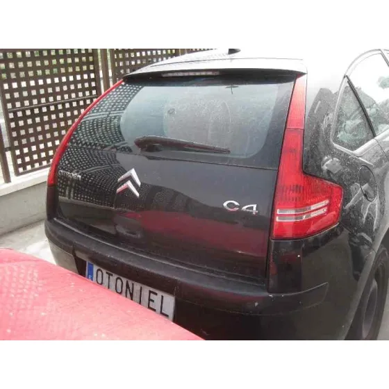 CITROEN C4 BERLINA 2005 COLLECTION NEGRO