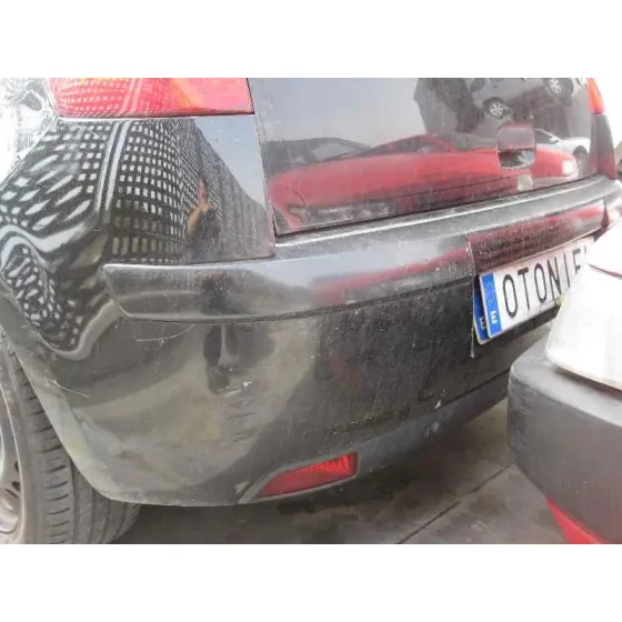 CITROEN C4 BERLINA 2005 COLLECTION NEGRO