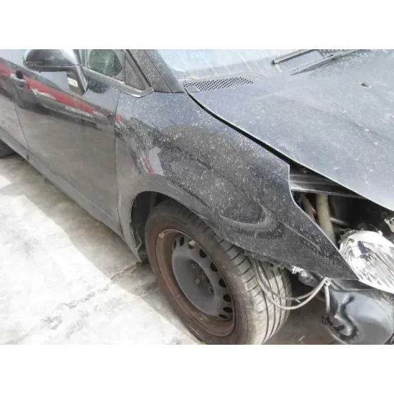 CITROEN C4 BERLINA 2005 COLLECTION NEGRO