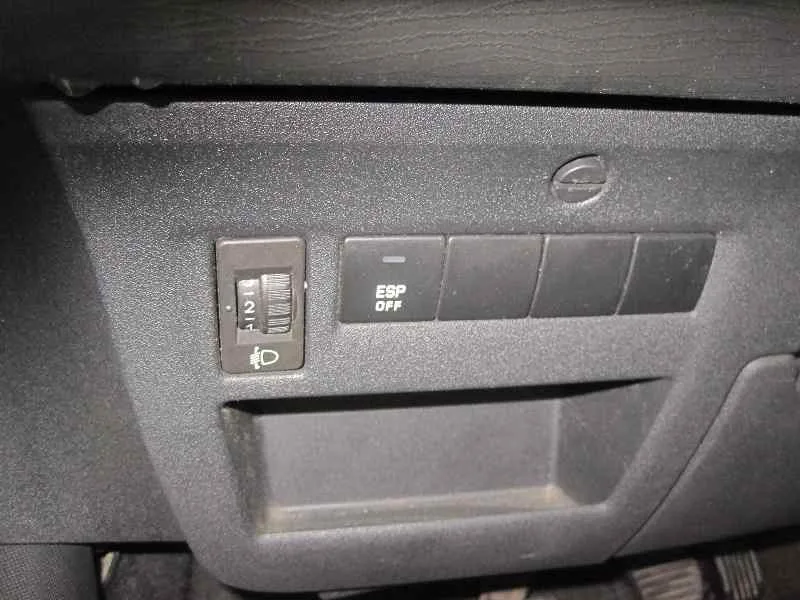 CITROEN C4 BERLINA 2005 COLLECTION NEGRO