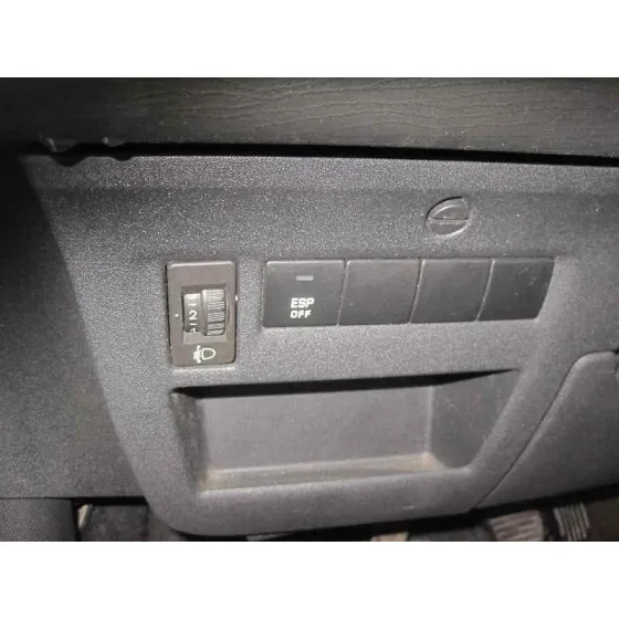 CITROEN C4 BERLINA 2005 COLLECTION NEGRO