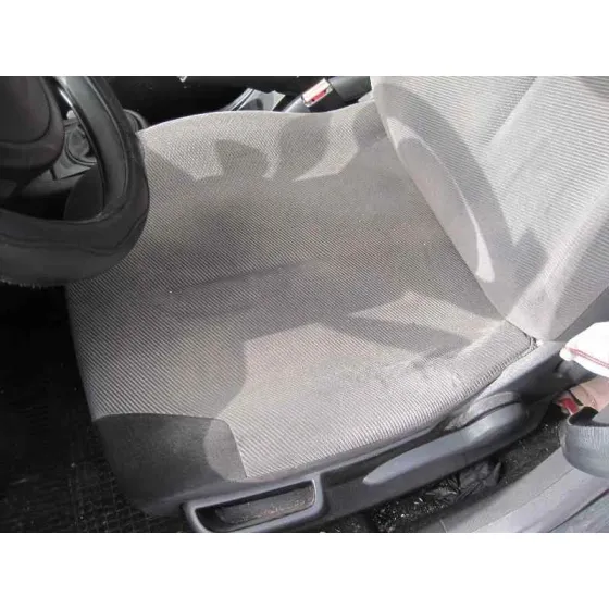 CITROEN C4 BERLINA 2005 COLLECTION NEGRO
