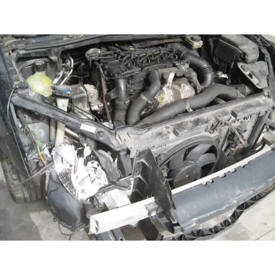 CITROEN C4 BERLINA 2005 COLLECTION NEGRO