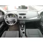 RENAULT MEGANE III BERLINA 5 P RENAULT MEGANE III BERLINA 5 P '2015 1.2 16V NEGRO 2008