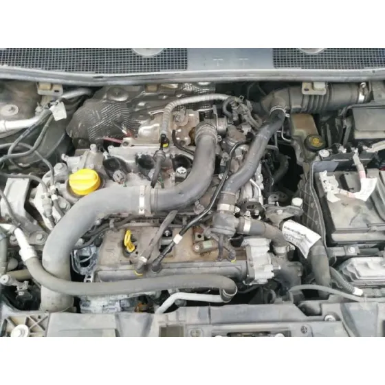 RENAULT MEGANE III BERLINA 5 P '2015 1.2 16V NEGRO