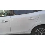 VOLVO V40 VOLVO V40 '2017 INSCRIPTION BLANCO 2016