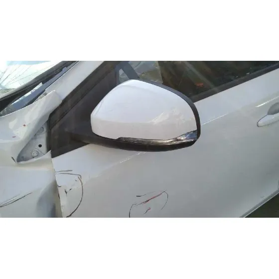 VOLVO V40 '2017 INSCRIPTION BLANCO