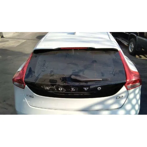 VOLVO V40 '2017 INSCRIPTION BLANCO