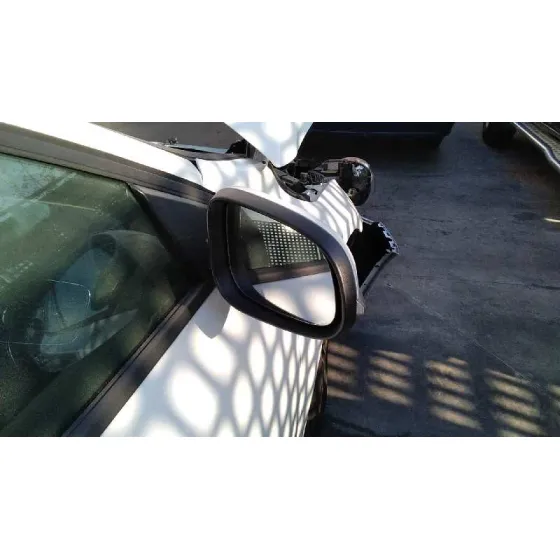 VOLVO V40 '2017 INSCRIPTION BLANCO