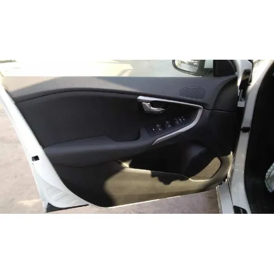 VOLVO V40 '2017 INSCRIPTION BLANCO