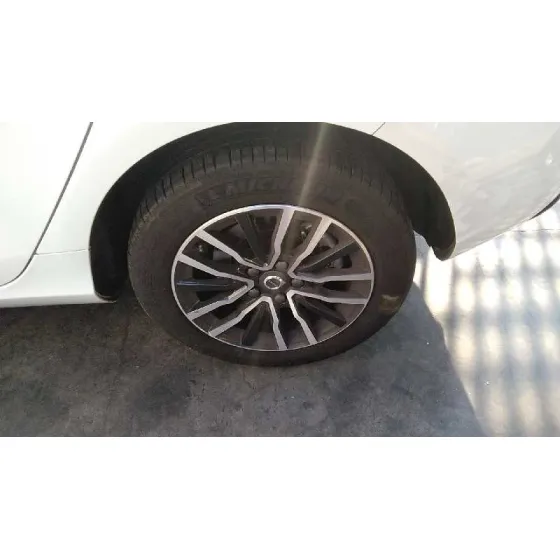 VOLVO V40 '2017 INSCRIPTION BLANCO