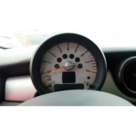 BMW MINI (R56) '2010 ONE BEIG