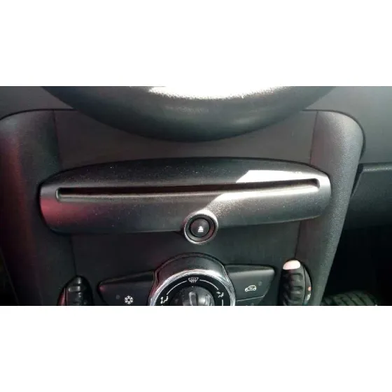 BMW MINI (R56) '2010 ONE BEIG