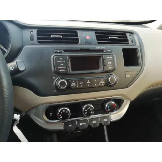 KIA RIO '2012 BASIC NEGRO