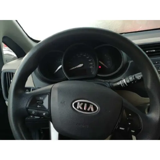 KIA RIO '2012 BASIC NEGRO
