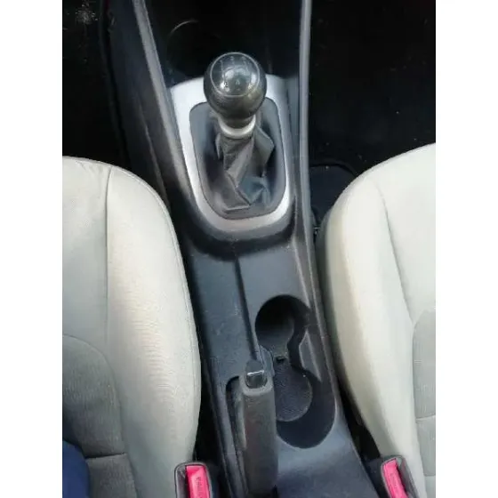KIA RIO '2012 BASIC NEGRO