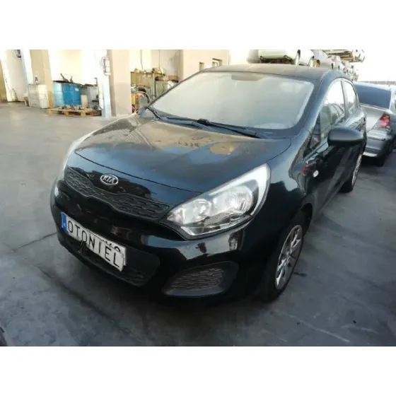 KIA RIO '2012 BASIC NEGRO