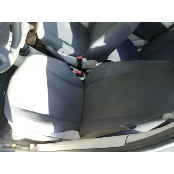 FIAT PUNTO BERLINA (188) '2004 1.3 16V MULTIJET FEEL AZUL CLARO