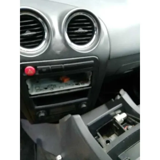 SEAT CORDOBA BERLINA (6L2) '2004 STELLA GRIS