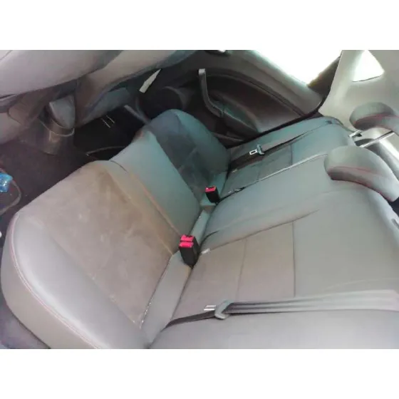SEAT IBIZA (6P1) '2017 FR ROJO
