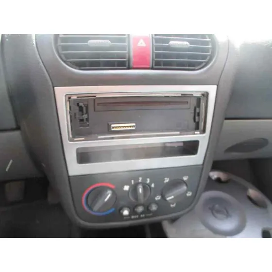 OPEL CORSA C '2001 CLUB GRIS