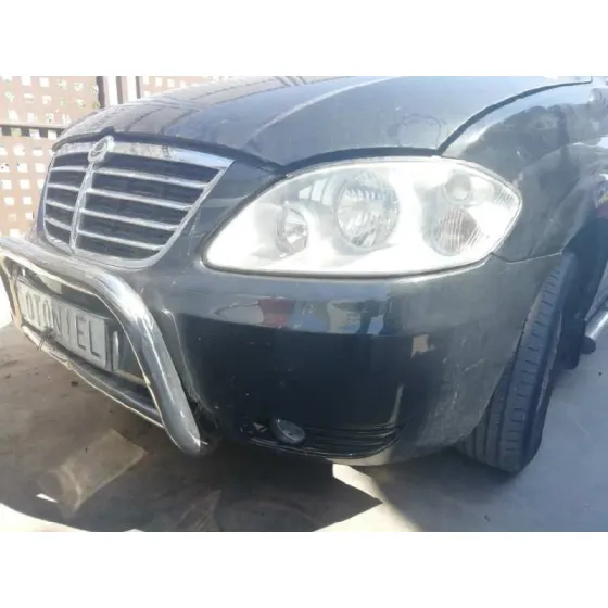 SSANGYONG RODIUS '2012 XDI NEGRO