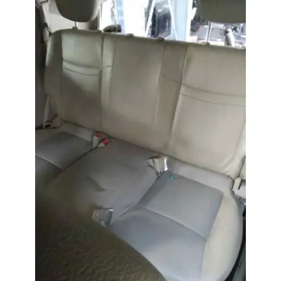 SSANGYONG RODIUS '2012 XDI NEGRO