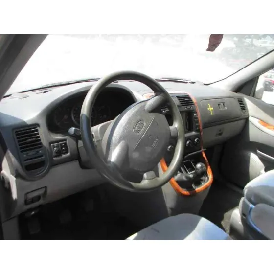 KIA CARNIVAL II '2004 2.9 CDRI EX PLATA