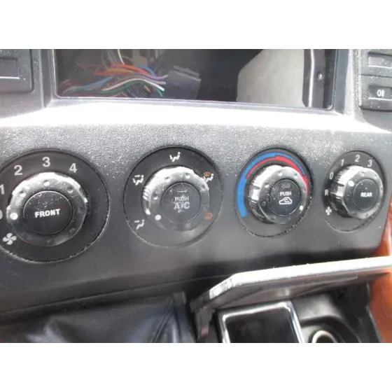 KIA CARNIVAL II '2004 2.9 CDRI EX PLATA