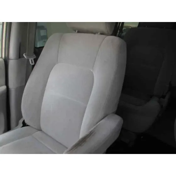 KIA CARNIVAL II '2004 2.9 CDRI EX PLATA