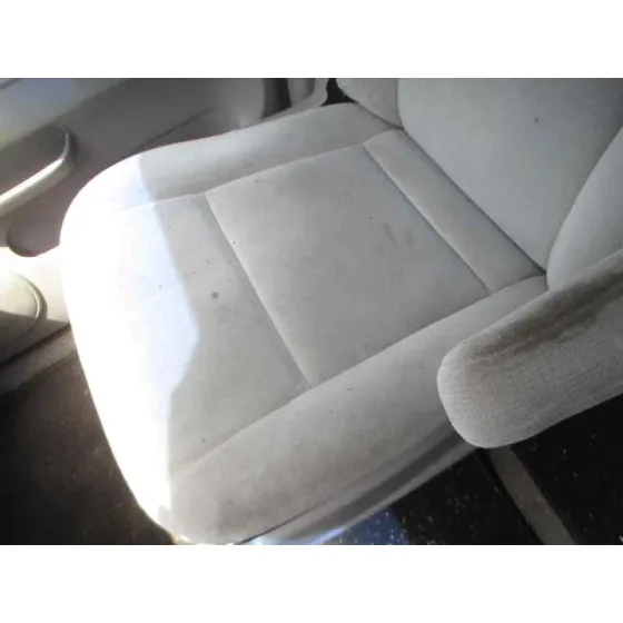 KIA CARNIVAL II '2004 2.9 CDRI EX PLATA