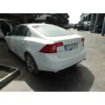 VOLVO S60 LIM. VOLVO S60 LIM. '2014 MOMENTUM BLANCO 2011