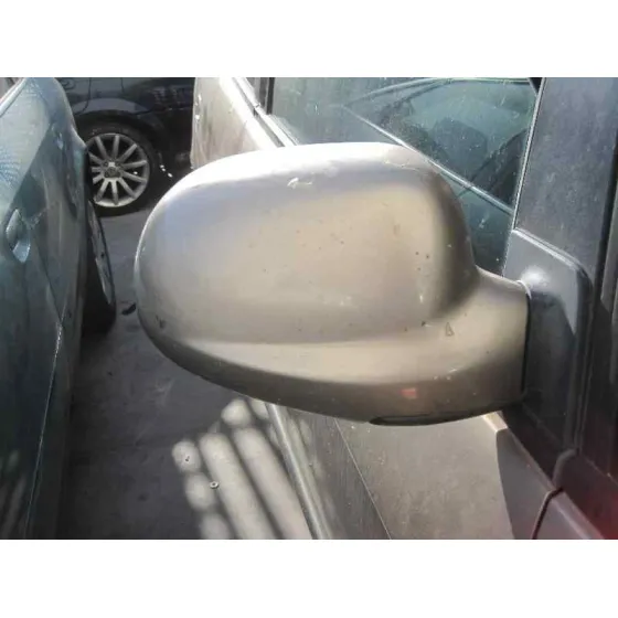DAEWOO TACUMA '2004 SE ORO