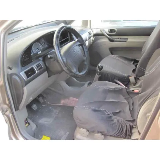 DAEWOO TACUMA '2004 SE ORO