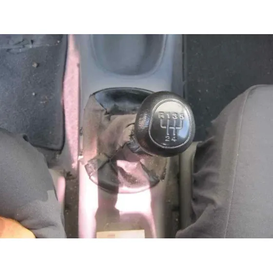 DAEWOO TACUMA '2004 SE ORO