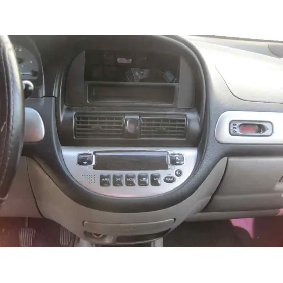 DAEWOO TACUMA '2004 SE ORO