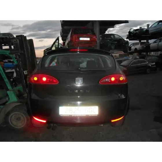 SEAT LEON (1P1) '2005 STYLANCE / STYLE NEGRO