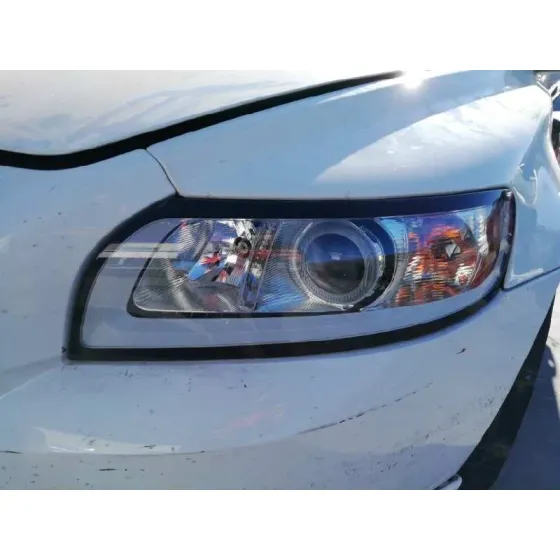 VOLVO S40 BERLINA '2010 1.6 DIESEL CAT BLANCO
