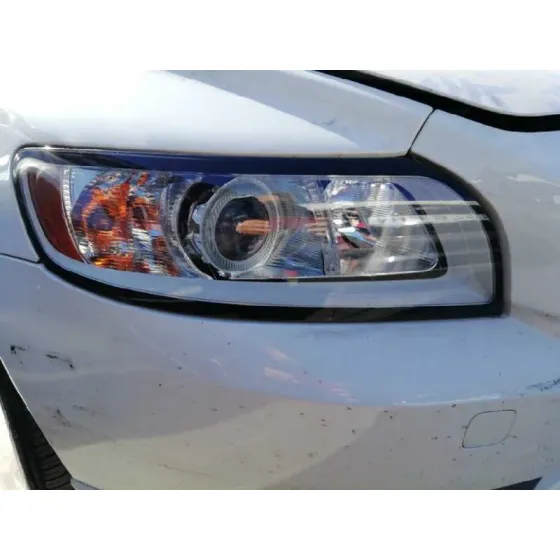 VOLVO S40 BERLINA '2010 1.6 DIESEL CAT BLANCO