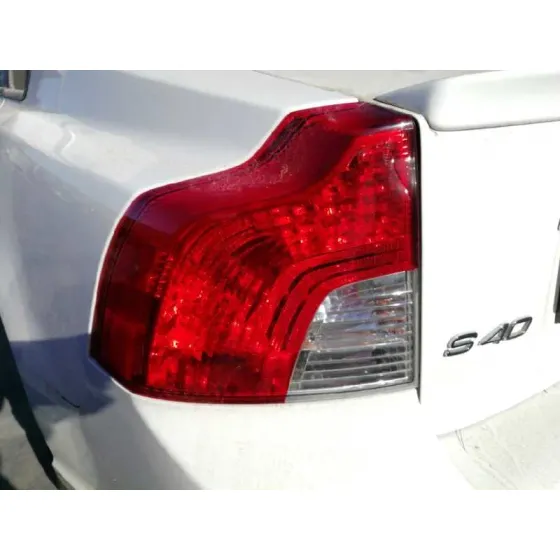 VOLVO S40 BERLINA '2010 1.6 DIESEL CAT BLANCO