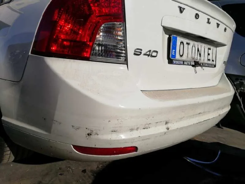 VOLVO S40 BERLINA '2010 1.6 DIESEL CAT BLANCO