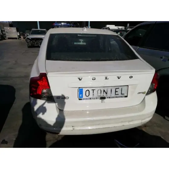 VOLVO S40 BERLINA '2010 1.6 DIESEL CAT BLANCO