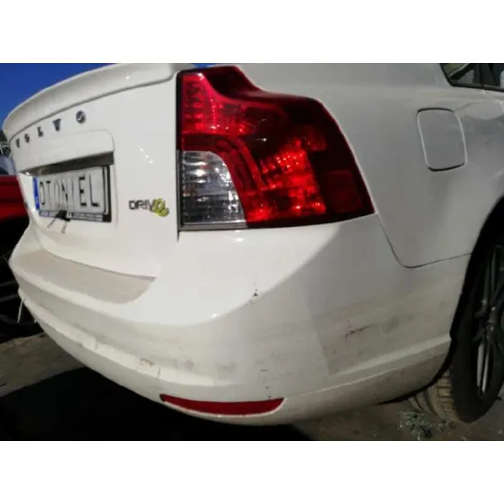 VOLVO S40 BERLINA '2010 1.6 DIESEL CAT BLANCO
