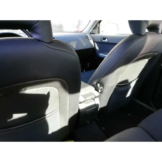 VOLVO S40 BERLINA '2010 1.6 DIESEL CAT BLANCO