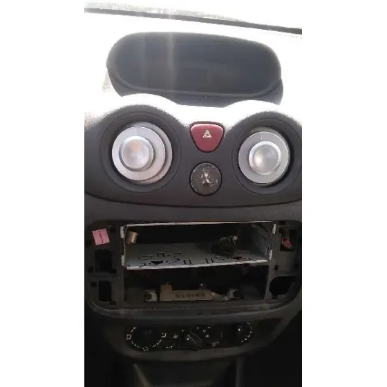 CITROEN C3 '2004 1.4 COLLECTION NEGRO